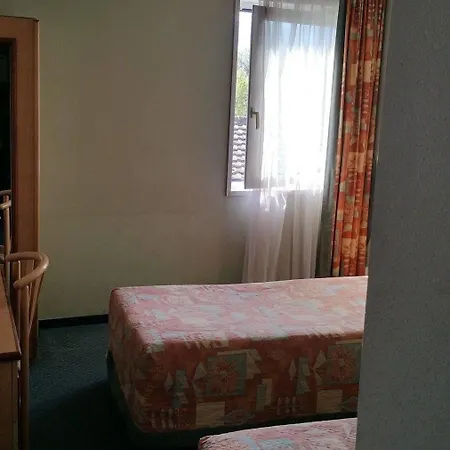 Median Geneve Aeroport Hotel Ferney-Voltaire