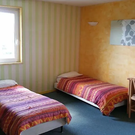 Median Geneve Aeroport Hotel 2*